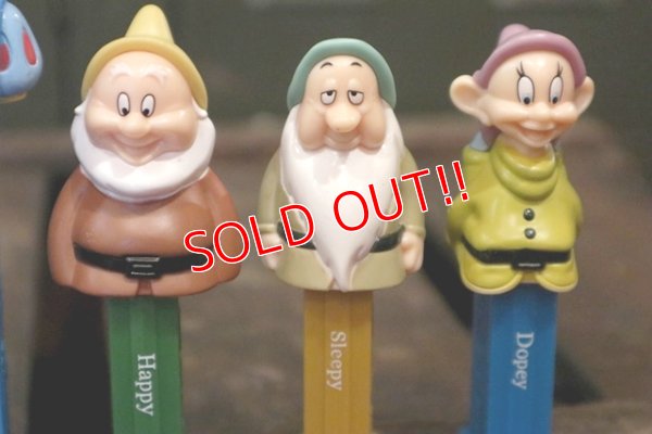 画像3: pz-130917-04 Snow White & 7 Dwarfs / PEZ Dispenser Set