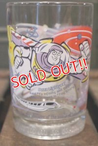 ct-180601-04 Walt Disney's / 100th Anniversary Disney McDonald's Glass (B)