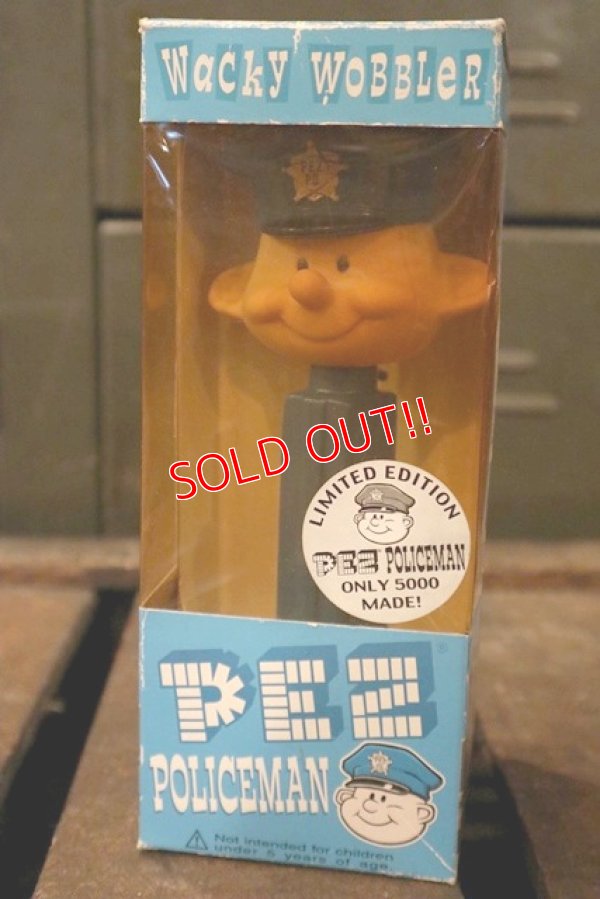 画像1: pz-130917-04 Funko Wacky Wobbler / PEZ Policeman