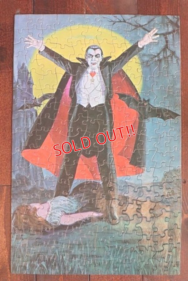 画像1: ct-140909-27 Dracula / 1974 Vintage Puzzle