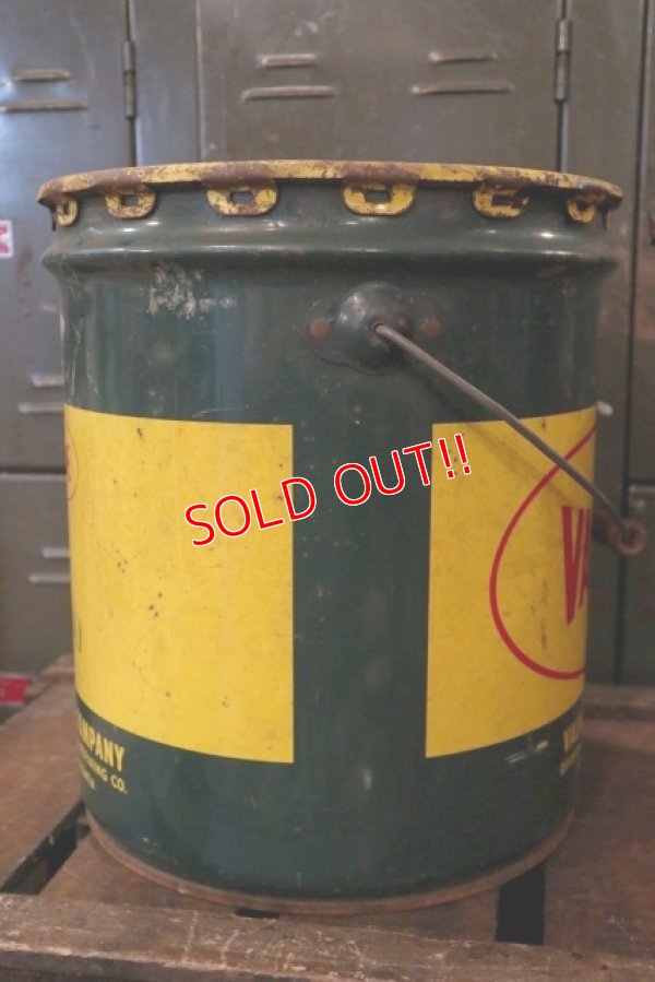 画像5: dp-180701-51 VALVOLINE / 1950's 35 Pounds Oil Can