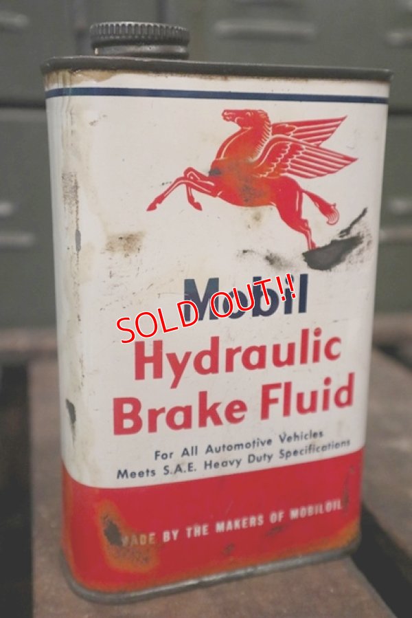 画像1: dp-180701-10 Mobil / 1950's-1960's Hydraulic Brake Fluid Can