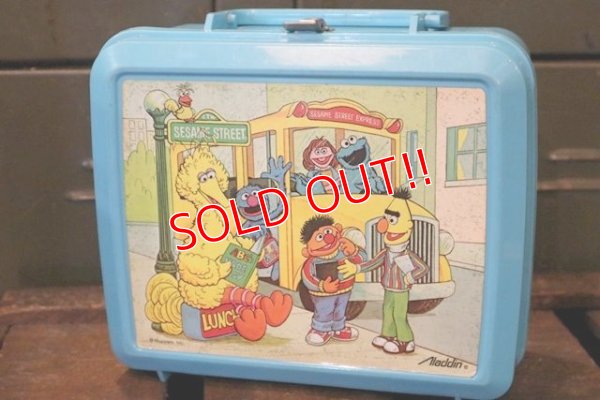 画像2: ct-180801-07 SESAME STREET / Aladdin 1980's Lunchbox & Bottle