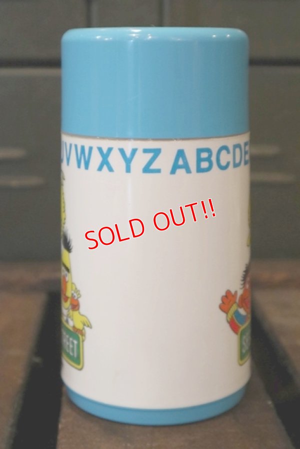 画像10: ct-180801-07 SESAME STREET / Aladdin 1980's Lunchbox & Bottle