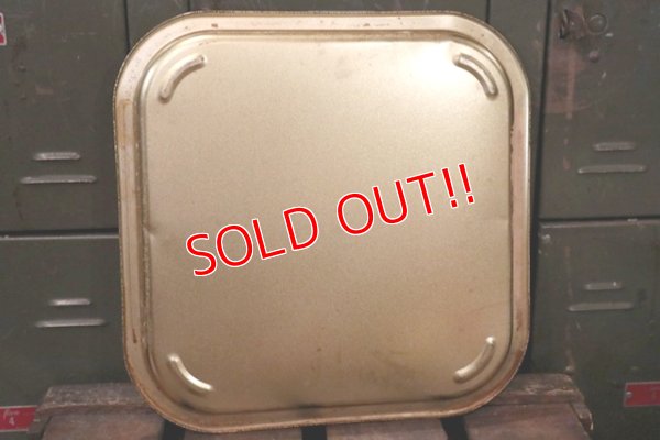 画像7: dp-180801-44 Black & White Scotch Whisky / Vintage Tin Tray