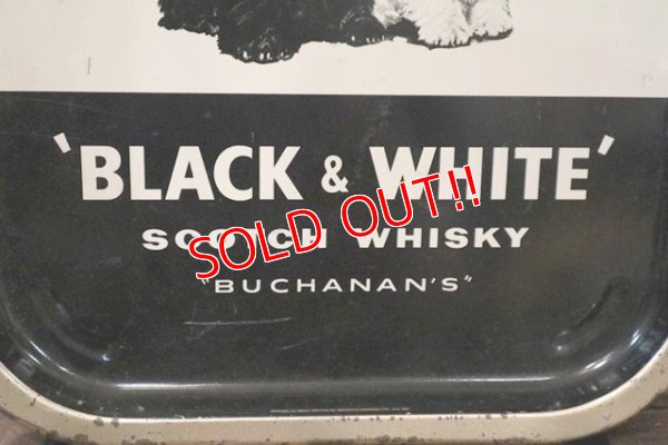 画像3: dp-180801-44 Black & White Scotch Whisky / Vintage Tin Tray