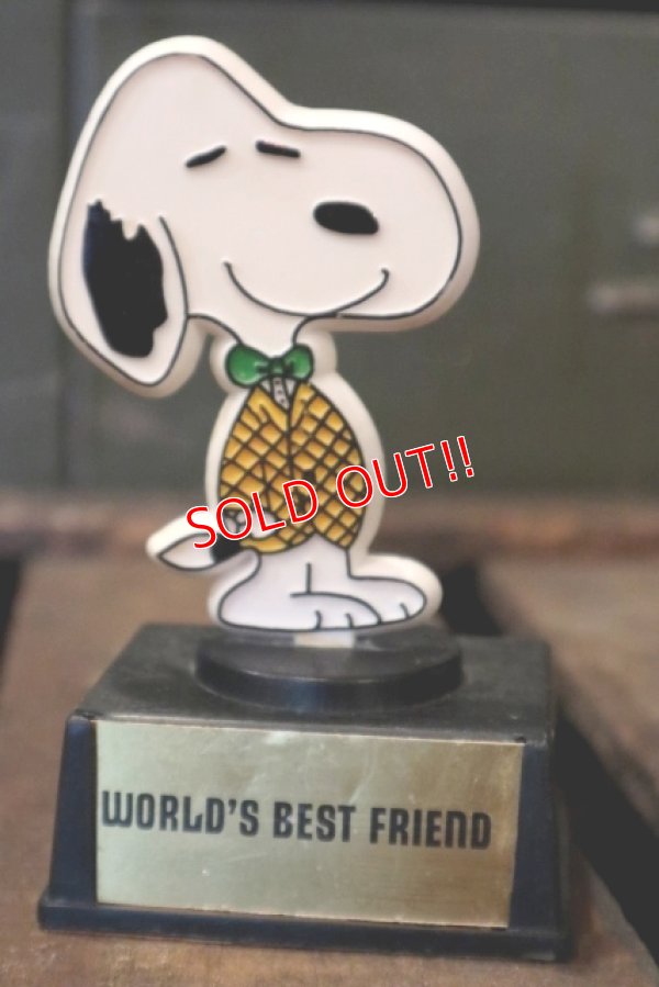 画像1: ct-180801-49 Snoopy / AVIVA 1970's Trophy "World's Best Friend"