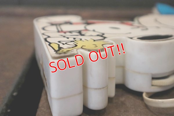 画像9: ct-180901-163 Snoopy & Charlie Brown / 1970's Portable Radio 【JUNK】