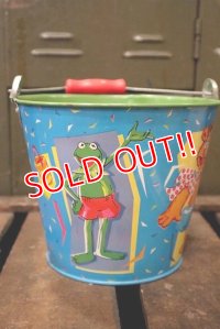 ct-180901-176 The Muppets / 1990's Tin Bucket