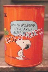 ct-180901-221 Snoopy / 1970's Tin Can