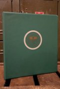 dp-180801-104 University of Delaware / 1990's Binder (B)