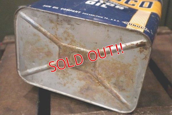 画像10: dp181001-03 SUNOCO / 1950's 2 Gallons Motor Oil Can