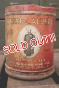 dp-181001-29 PRINCE ALBERT TOBBACO / Vintage Tin Can