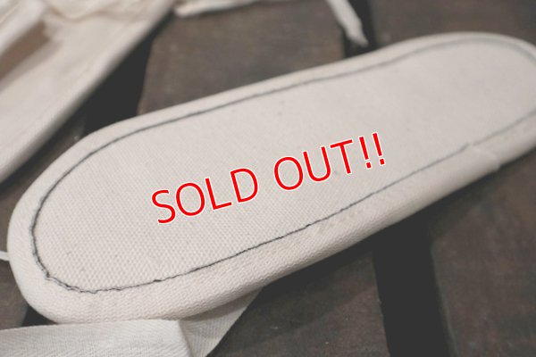 画像6: dp-181001-44 U.S. MILITARY 1969 Medical Slipper