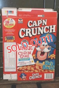 ct-181101-50 Quaker / 2000 CAP'N CRUNCH Cereal Box