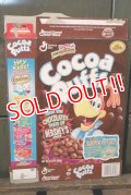 ct-181101-50 General Mills / 2000 Cocoa Puffs Cereal Box