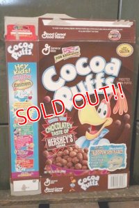 ct-181101-50 General Mills / 2000 Cocoa Puffs Cereal Box