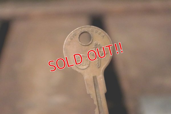 画像6: dp-181101-36 YALE / Vintage Padlock