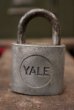 画像2: dp-181101-36 YALE / Vintage Padlock (2)