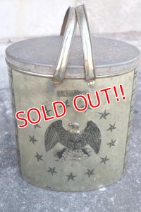 dp-181101-37 Vintage Tin Box