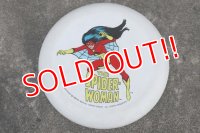 dp-181101-71 THE SPIDER-WOMAN / Frisbee