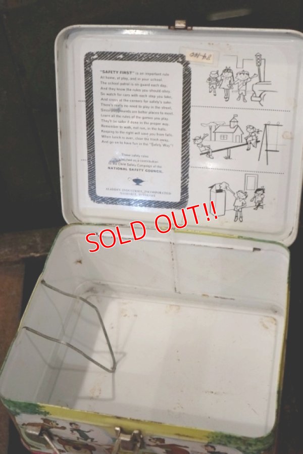 画像12: ct-181101-107 Yogi Bear / Aladdin 1970's Metal Lunch Box