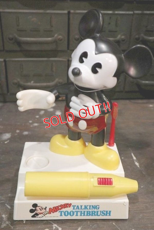 画像2: ct-181203-06 Mickey Mouse / Helm 1980's Talking Toothbrush