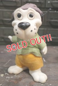 ct-181203-47 Mercantile Trust / 1970's Roy Des Dog Bank (Golf)
