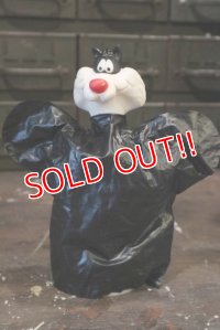 ct-181203-10 Sylvester / 1970's Hand Puppet