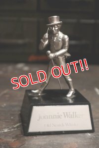 ct-181203-74 Johnnie Walker / Plastic Trophy
