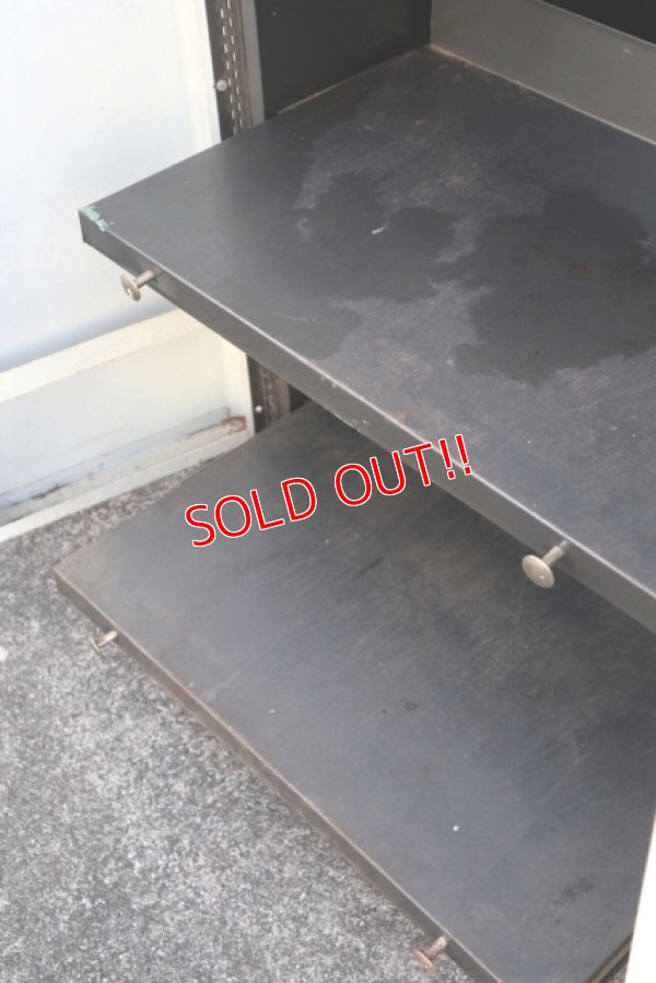 画像8: dp-190104-01 Delco Superide / 1960's-1970's Metal Cabinet