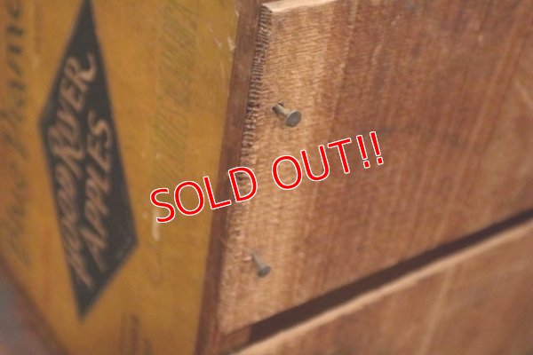 画像7: dp-150107-09 Diamond Brand Hood River Apples / Vintage Wood Box