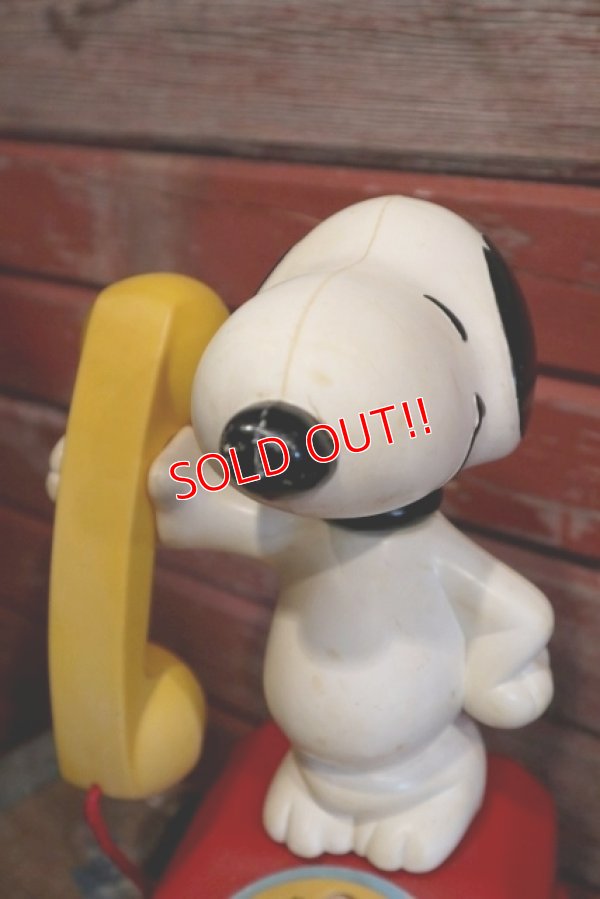 画像2: ct-190101-58 Snoopy / Hasbro 1980's Whirl N' Twirl Phone