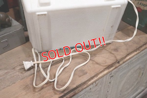 画像13: ct-190101-20 Mickey Mouse / General Electric 1960's-1970's Record Player