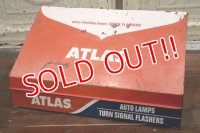 dp-190201-04 ATLAS / 1960's-1970's Auto Lamp Display Case