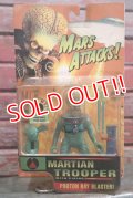 ct-160113-12 MARS ATTACKS! / 1996 Action Figure "Martian Trooper"