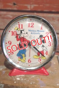 ct-190101-60 Mickey Mouse & Goofy / Bradley 1970's Alarm Clock