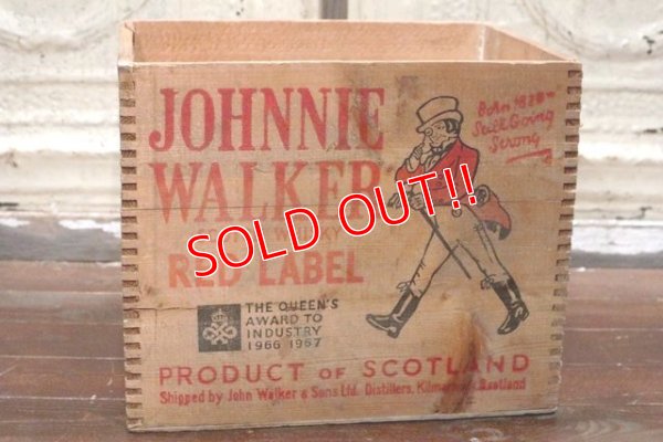 画像1: dp-190201-23 Johnnie Walker / Vintage Wood Box