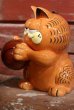 画像3: ct-190301-15 Garfield / 1980's Ceramic Coin Bank "Basketball"