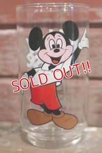 ct-190301-08 Mickey Mouse Club / 1960's Glass
