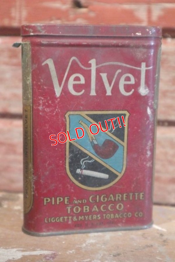 画像1: dp-190301-42 Velvet / Pipe and Cigarette 1940's Can