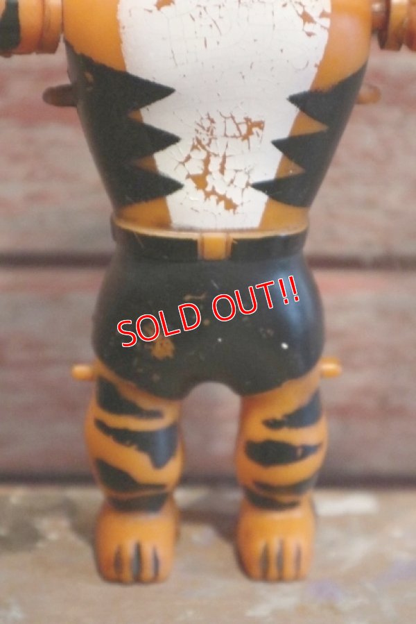 画像3: ct-190401-38 Kellogg's / Tony the Tiger 1967 Swimmer Toy
