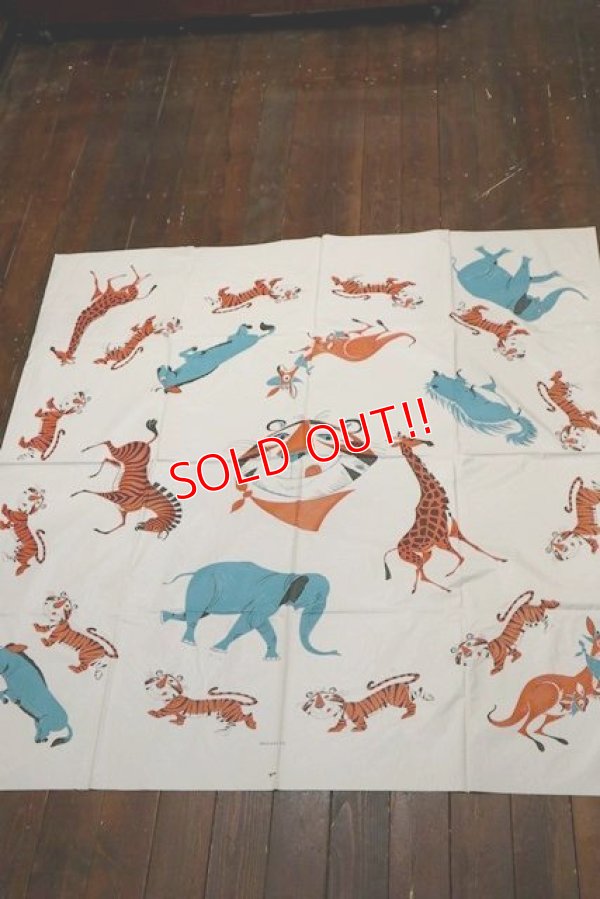 画像1: ct-190401-12 Kellogg's / Tony the Tiger 1960's Vinyl Table Sheet