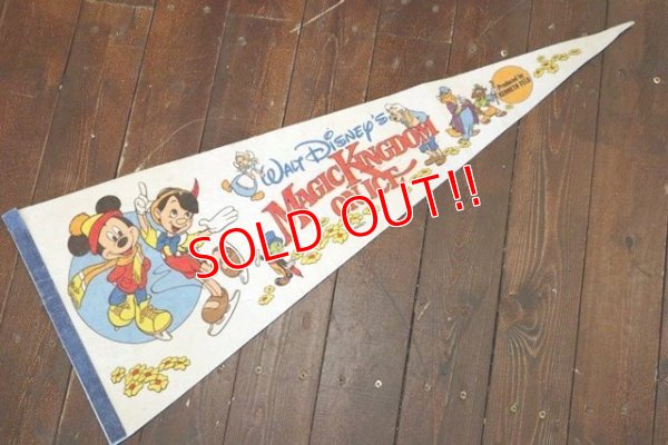 画像2: ct-190402-28 Walt Disney's / Magic Kingdom on Ice 1990's Pennant