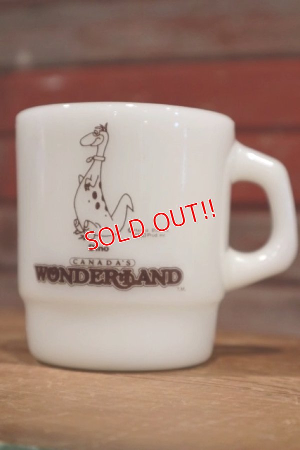 画像1: ct-190501-47 Canada's Wonderland / Anchor Hocking 1980's "Dino" Mug