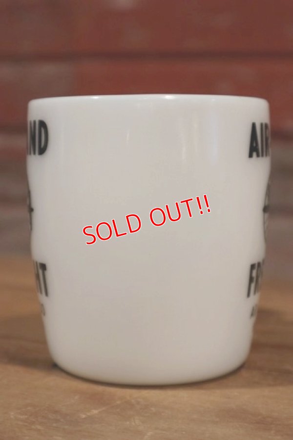 画像5: dp-190401-44 Unknown / Vintage AIR-LAND FREIGHT Milk Glass Mug