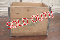 dp-190508-23 7up / 1970's Wood Box