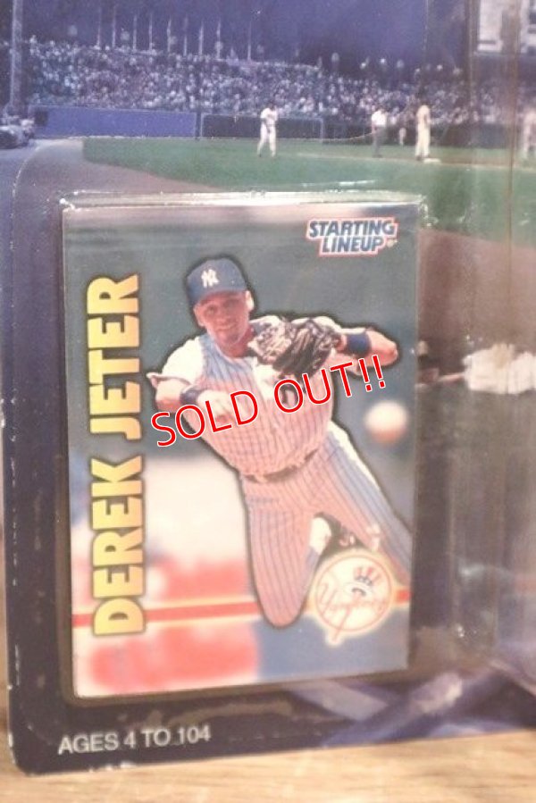 画像3: ct-190601-04 STARTING LINEUP / Derek Jeter 1999 Edition