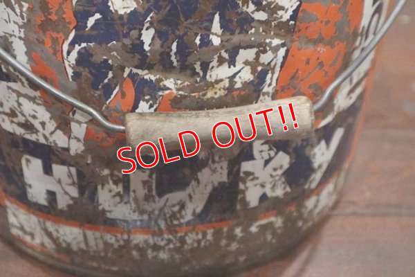 画像7: dp-190601-05 HUSKY / 1956 5 U.S.Gallons Motor Oil Can