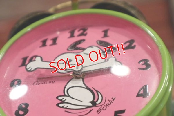 画像5: ct-190605-11 Snoopy / Blessing 1970's Alarm Clock "Green×Pink"